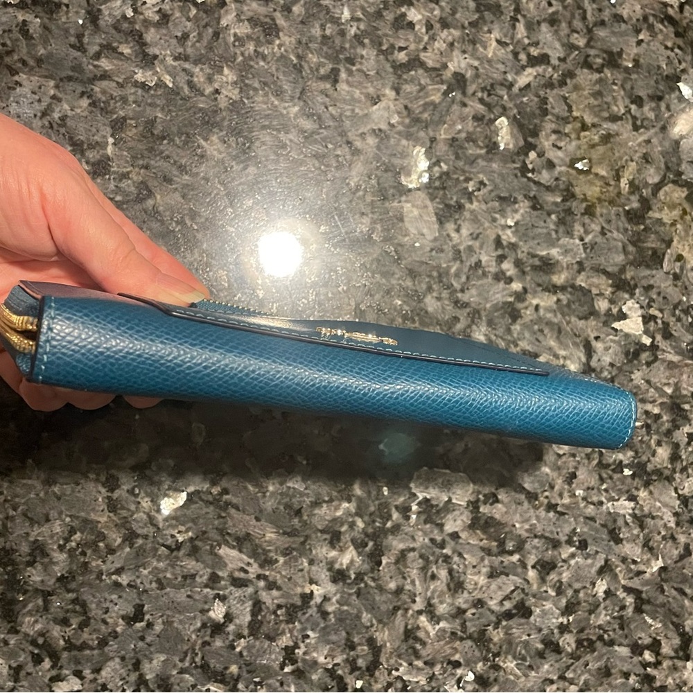 Coach Teal Blue Leather Long Wallet No callouts Like New - Picture 13 of 14